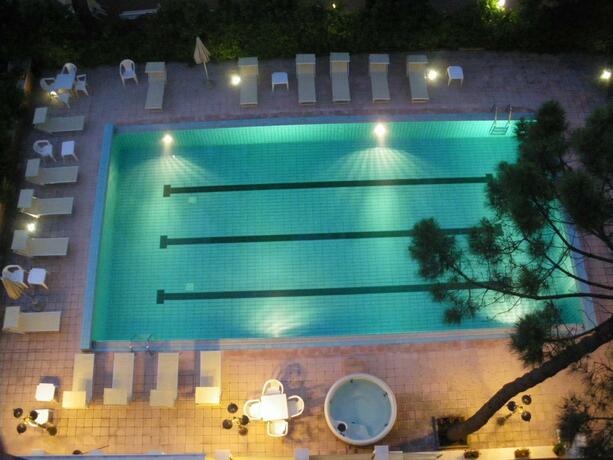 Imagen general del Hotel Ascot, Pinarella di Cervia. Foto 38