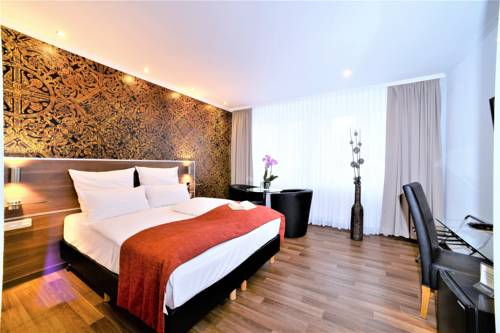 Imagen de la habitación del Hotel Ascot, Remscheid. Foto 3