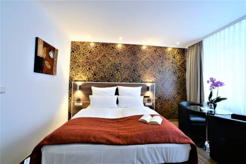 Imagen de la habitación del Hotel Ascot, Remscheid. Foto 5