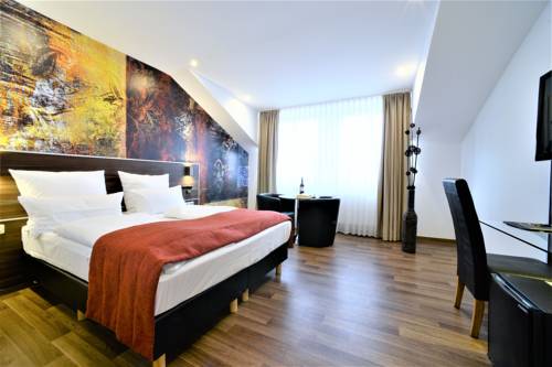 Imagen de la habitación del Hotel Ascot, Remscheid. Foto 6