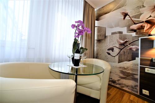 Imagen de la habitación del Hotel Ascot, Remscheid. Foto 8