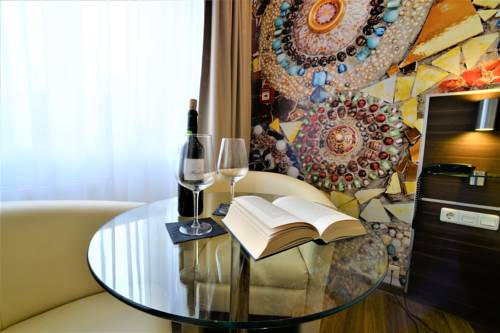 Imagen de la habitación del Hotel Ascot, Remscheid. Foto 11