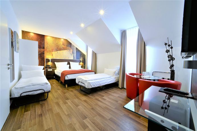 Imagen de la habitación del Hotel Ascot, Remscheid. Foto 5