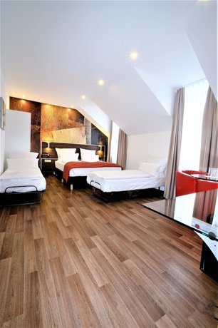 Imagen de la habitación del Hotel Ascot, Remscheid. Foto 9