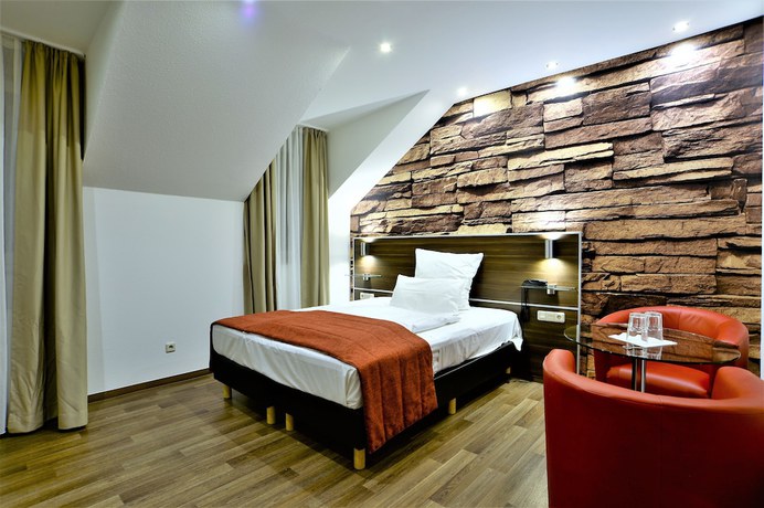 Imagen de la habitación del Hotel Ascot, Remscheid. Foto 12