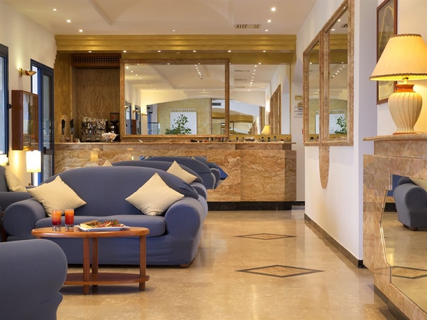 Imagen de los interiores del Hotel Ascot, Riccione. Foto 9