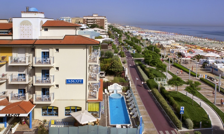 Imagen general del Hotel Ascot, Riccione. Foto 2