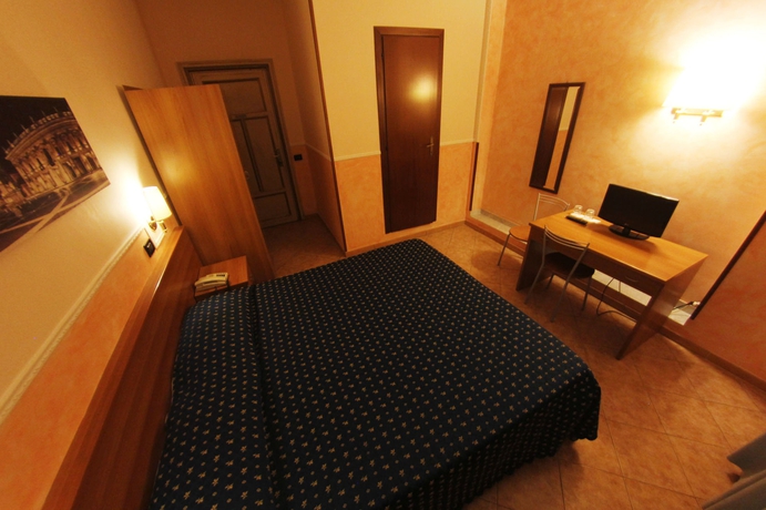 Imagen de la habitación del Hotel Ascot, Termini. Foto 4