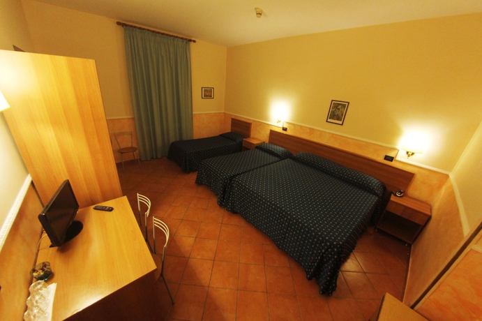 Imagen de la habitación del Hotel Ascot, Termini. Foto 7