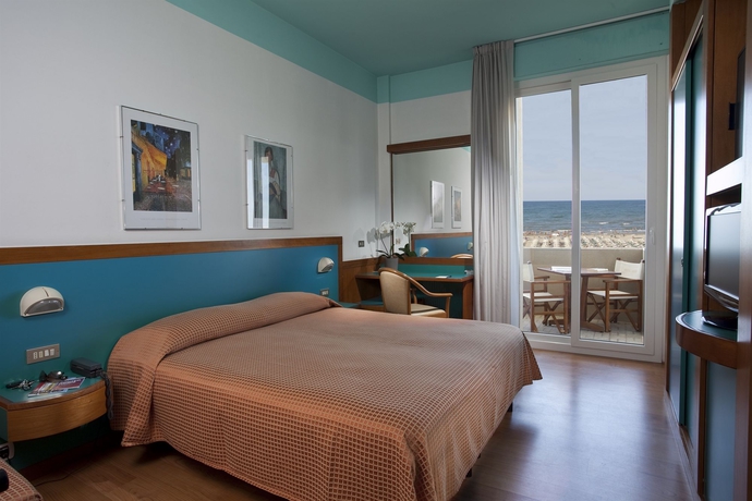 Imagen de la habitación del Hotel Ascot and Spa. Foto 11