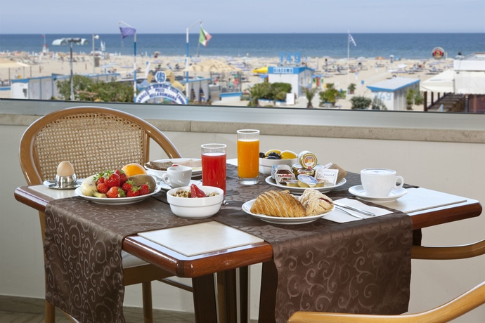 Imagen del bar/restaurante del Hotel Ascot and Spa. Foto 7