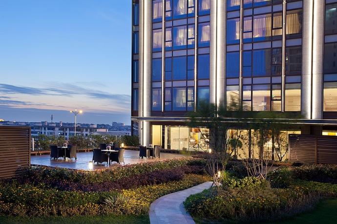 Imagen de los exteriores del Hotel Ascott Midtown Suzhou. Foto 10