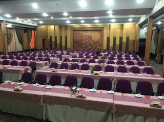 Imagen de los interiores del Hotel Aseman Isfahan. Foto 13