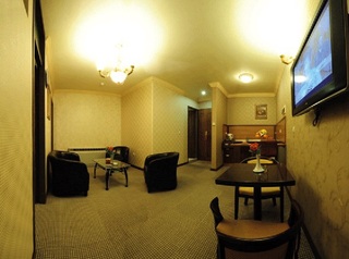 Imagen de los interiores del Hotel Aseman Isfahan. Foto 19