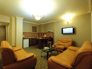 Imagen de los interiores del Hotel Aseman Isfahan. Foto 20