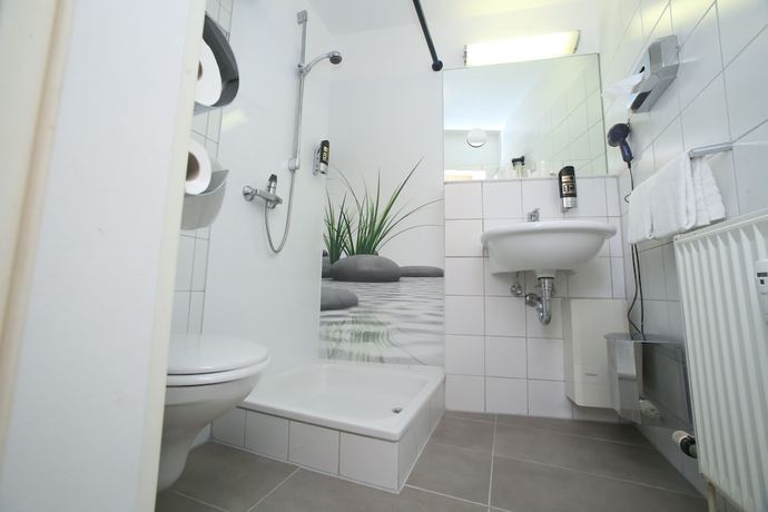 Imagen de la habitación del Hotel Asgard, Worms. Foto 18