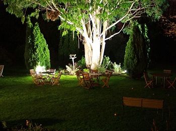 Imagen de los exteriores del Hotel Ash House. Foto 10