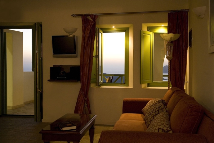 Imagen de la habitación del Hotel Asha Luxury Suites. Foto 7