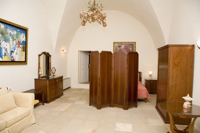 Imagen de la habitación del Hotel Asha Luxury Suites. Foto 18