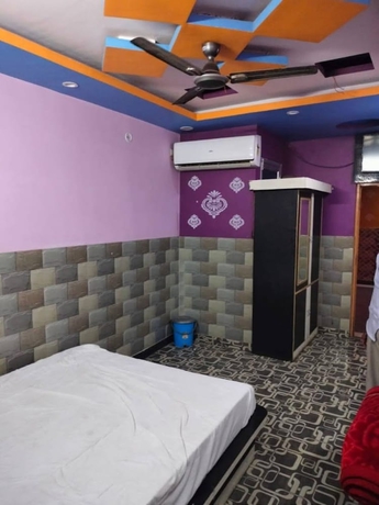 Imagen de la habitación del Hotel Asha Palace. Foto 5