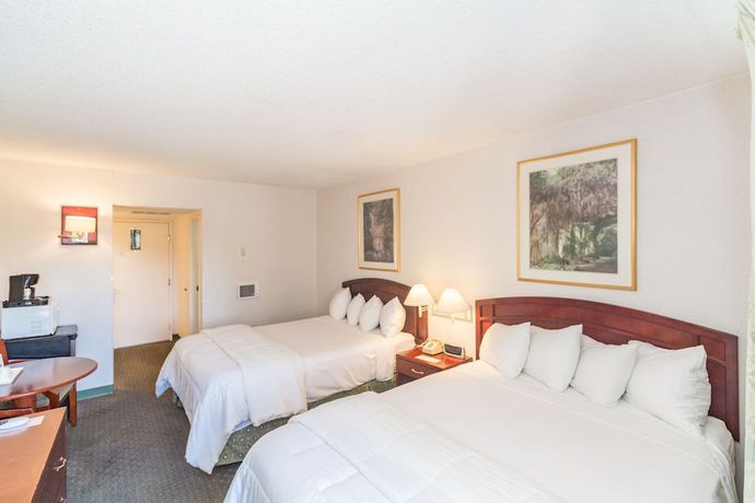 Imagen de la habitación del Hotel Ashand9th. Foto 2