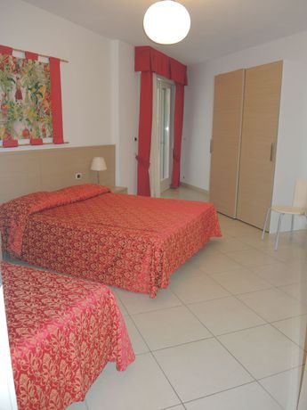 Imagen de la habitación del Hotel Ashanti Aparthotel. Foto 6