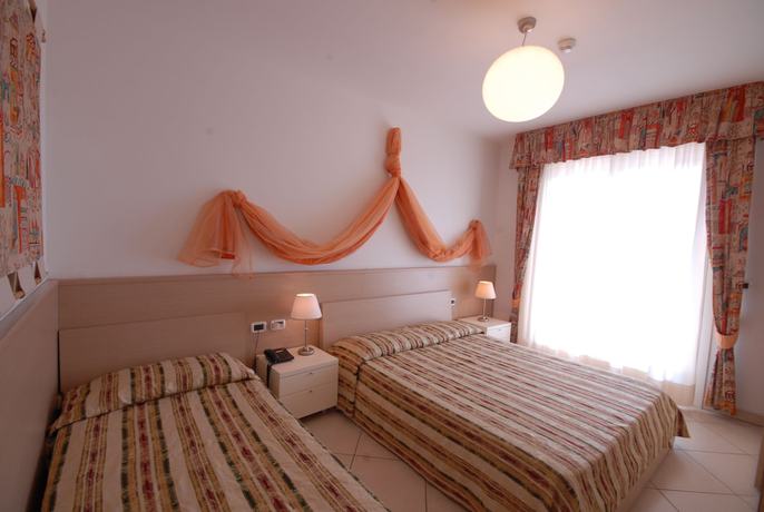 Imagen de la habitación del Hotel Ashanti Aparthotel. Foto 16