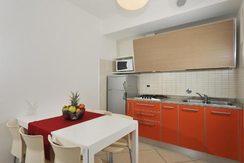 Imagen de la habitación del Hotel Ashanti Aparthotel Wellness&Spa. Foto 12