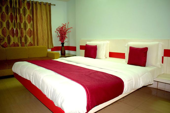 Imagen de la habitación del Hotel Ashapura Palace by Sky Stays. Foto 9
