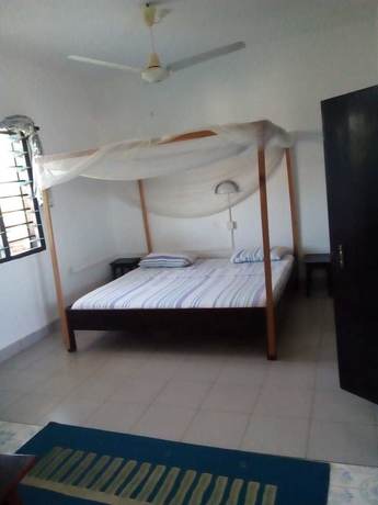 Imagen de la habitación del Hotel Ashari. Foto 4