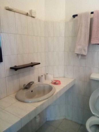 Imagen de la habitación del Hotel Ashari. Foto 5