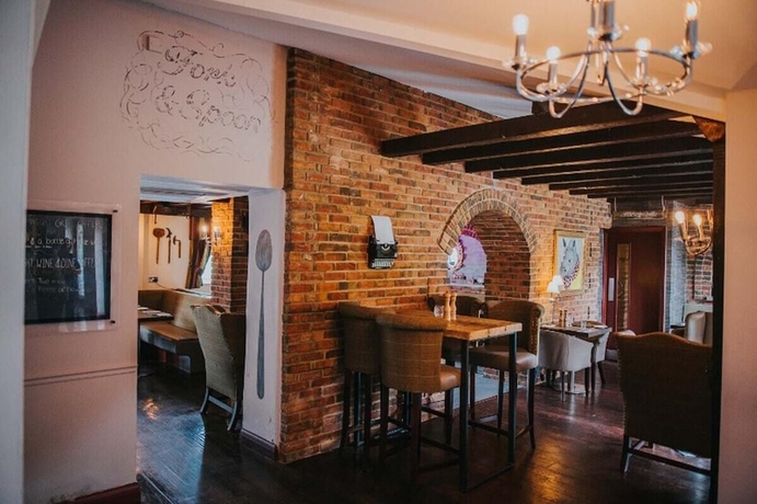 Imagen de los interiores del Hotel Ashbourne. Foto 19