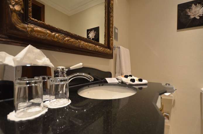 Imagen de la habitación del Hotel Ashburn. Foto 5