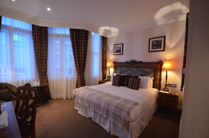 Imagen de la habitación del Hotel Ashburn. Foto 12