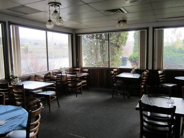 Imagen del bar/restaurante del Hotel Ashcroft River Inn. Foto 4