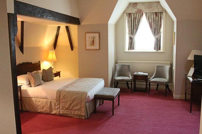 Imagen de la habitación del Hotel Ashdown Park. Foto 3