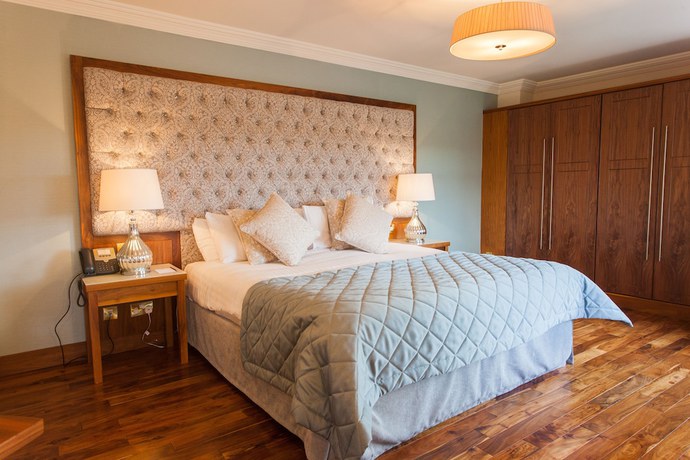 Imagen de la habitación del Hotel Ashdown Park. Foto 8