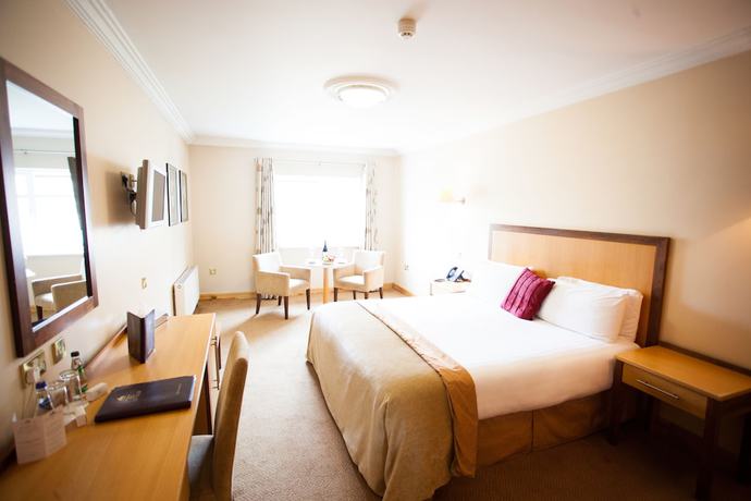 Imagen de la habitación del Hotel Ashdown Park. Foto 15