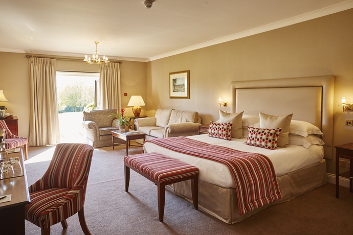 Imagen de la habitación del Hotel Ashdown Park and Country Club. Foto 13