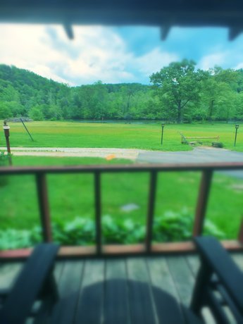 Imagen de la habitación del Hotel Asheville River Cabins. Foto 4