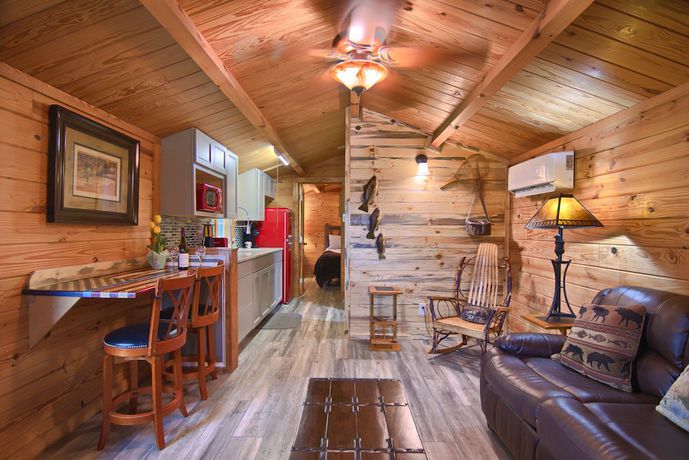 Imagen de la habitación del Hotel Asheville River Cabins. Foto 14