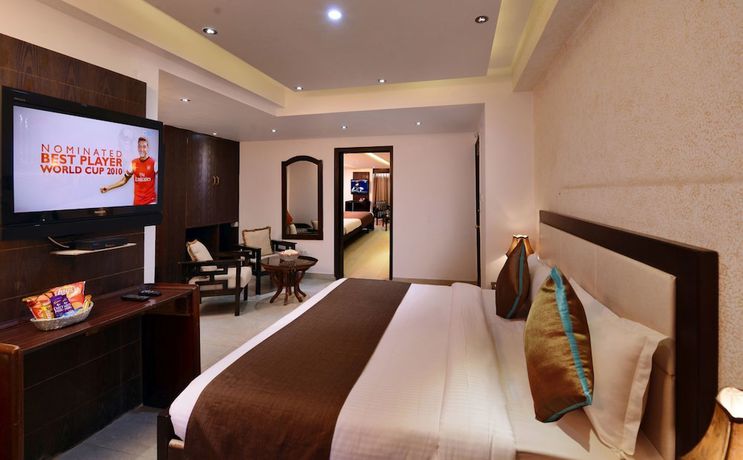 Imagen de la habitación del Hotel Ashiana Clarks Inn, Shimla. Foto 12