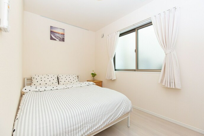Imagen de la habitación del Hotel Ashiato. Foto 28