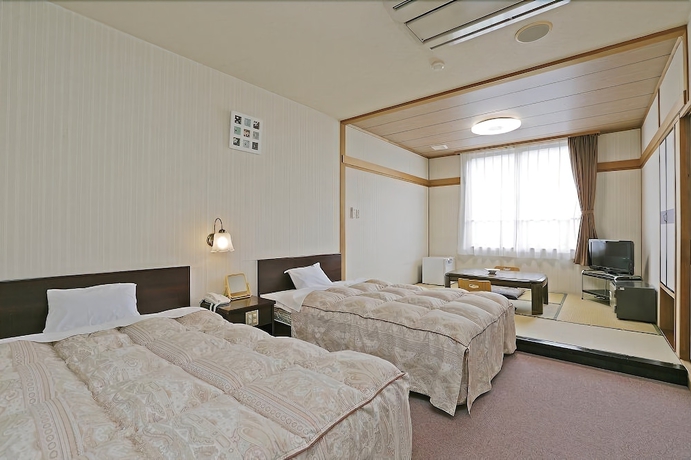 Imagen de la habitación del Hotel Ashinomaki Prince. Foto 6