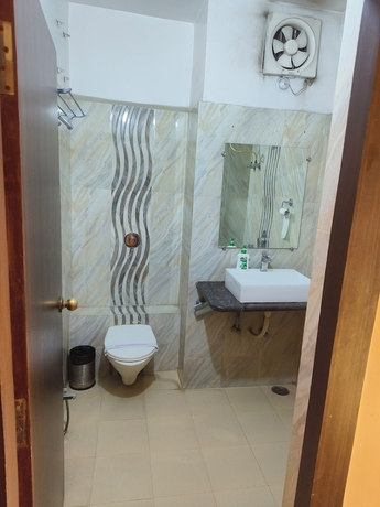 Imagen de la habitación del Hotel Ashirbad I Comfort Near Railway Station. Foto 9