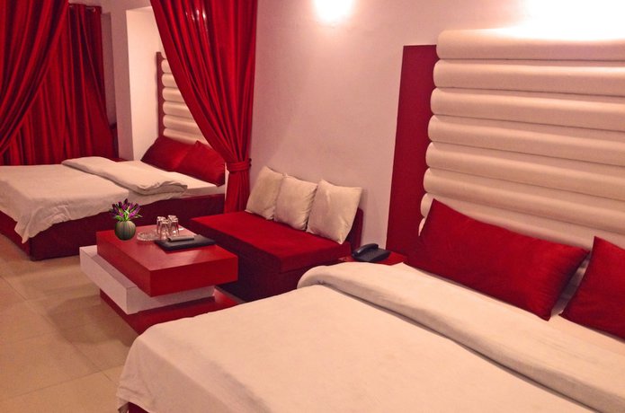 Imagen de la habitación del Hotel Ashirwad Hotel and Spa. Foto 12