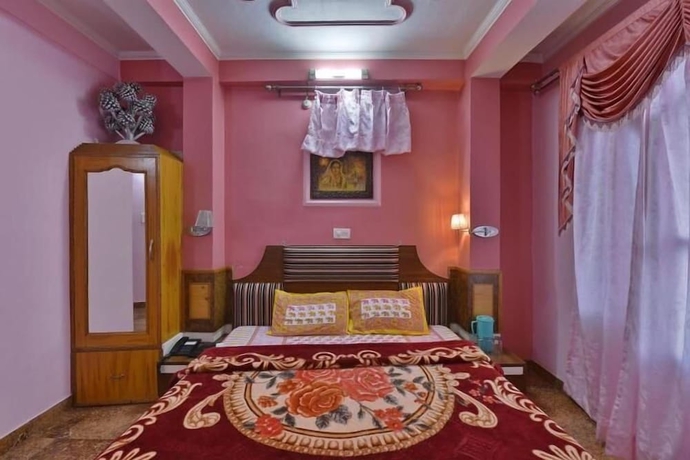 Imagen de la habitación del Hotel Ashish Inn. Foto 2