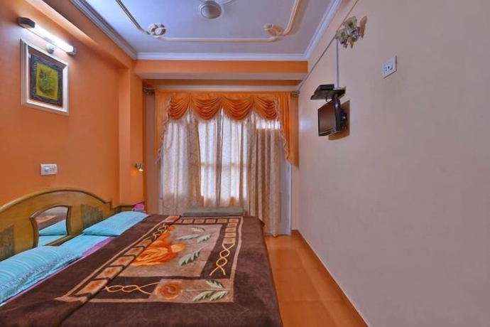 Imagen de la habitación del Hotel Ashish Inn. Foto 3