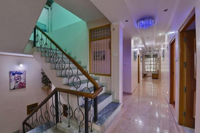 Imagen general del Hotel Ashish Inn. Foto 1