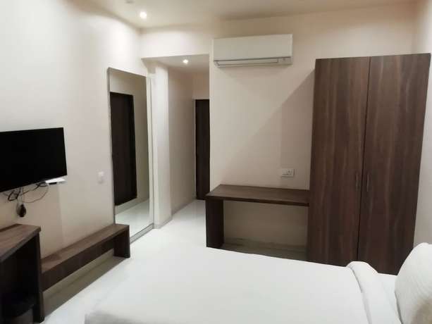 Imagen de la habitación del Hotel Ashish International. Foto 6